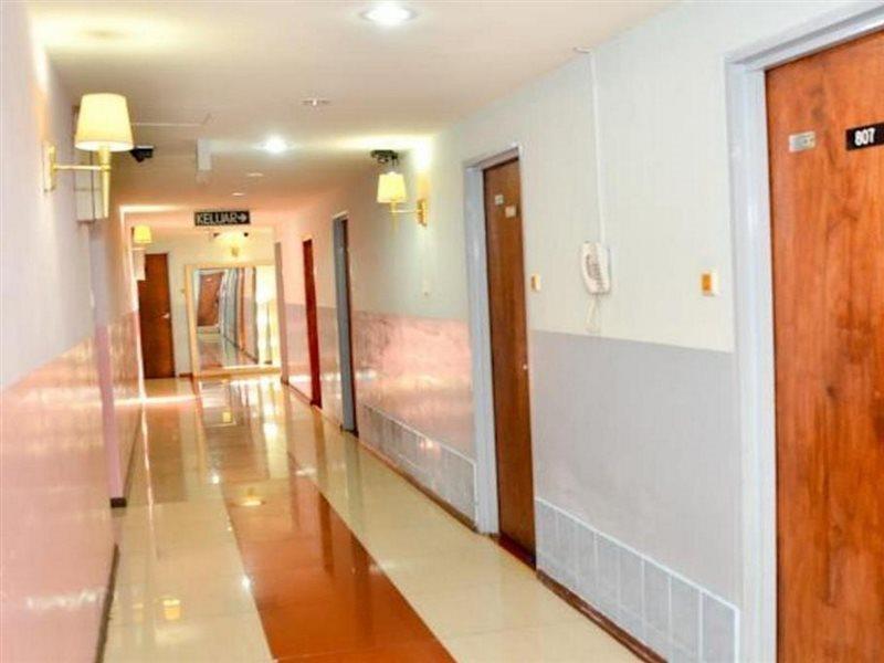 J &J Hotel Kota Kinabalu Kültér fotó