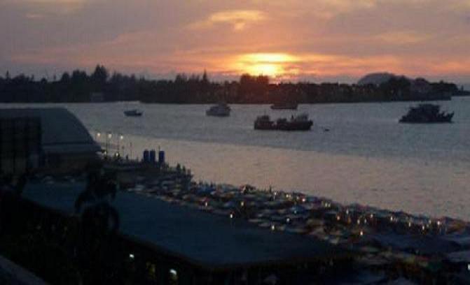 J &J Hotel Kota Kinabalu Kültér fotó