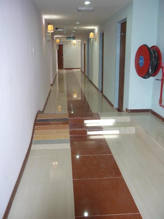 J &J Hotel Kota Kinabalu Kültér fotó