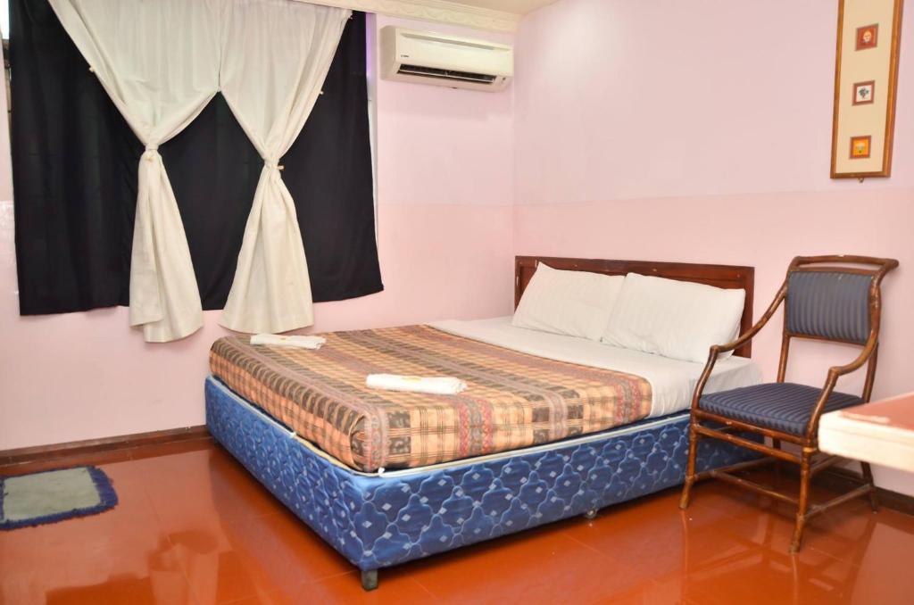 J &J Hotel Kota Kinabalu Kültér fotó